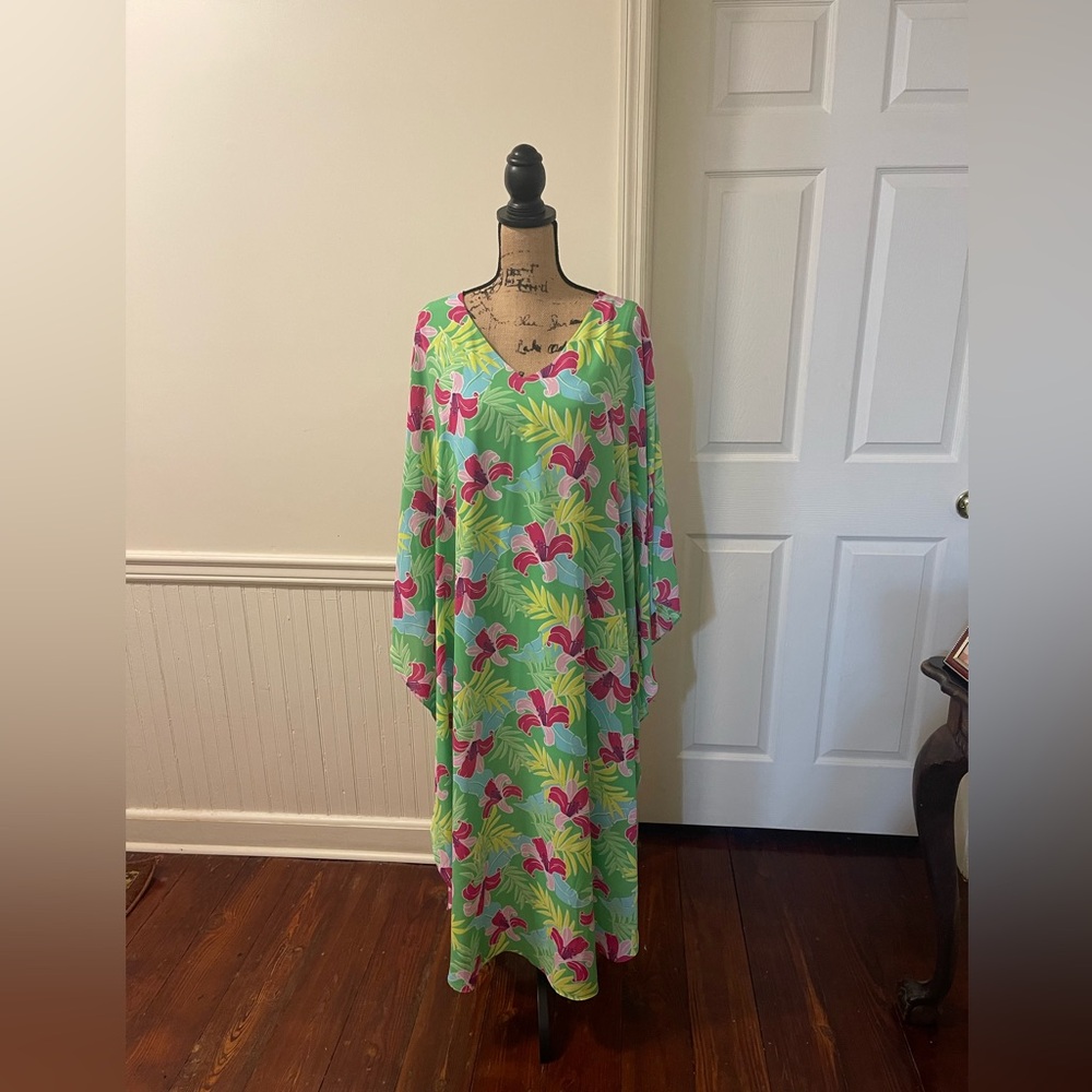 NWT Adrienne Kaftan maxi dress size s/m‎